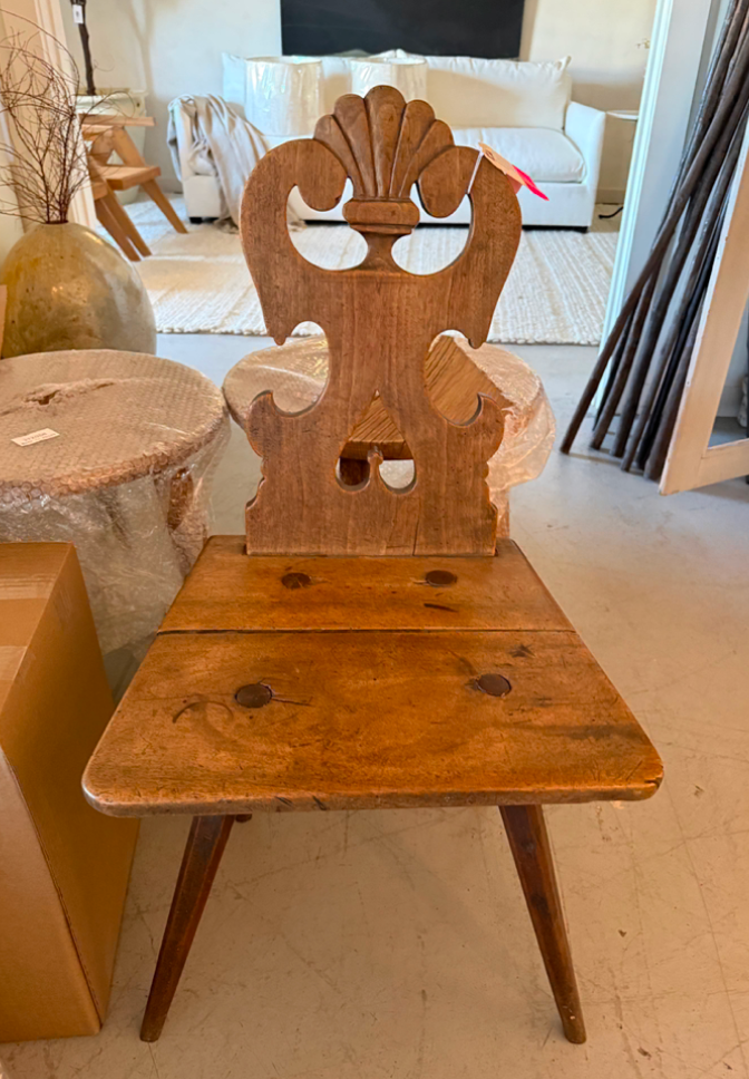 The Lauren Chair (Antique)