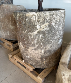 Limestone Planter: aprox 2'D x 26"H