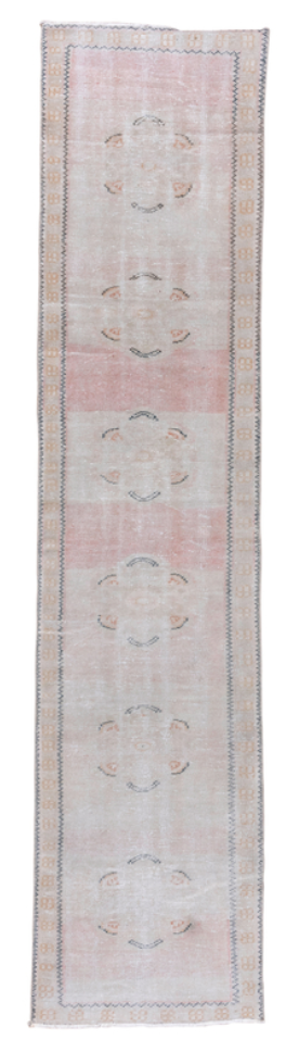 Vintage Rug | 2’6” X 11’0”
